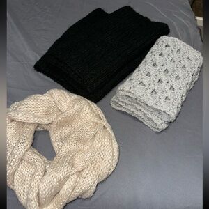 Infinity Scarfs Bundle / Lot